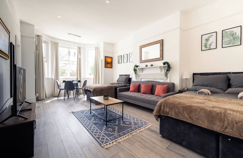 Belsize Apartment | Luxury Apartment Short Lets & Serviced Accommodation Swiss Cottage/Belsize Park