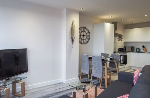 Sheldon Apartment | Luxury Apartment SOLIHULL, JLR, NEC & AIRPORT