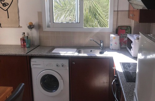 Paphos Apartment | Luxury apartment, UK TV and free WIFI. Near beach and restaurants, pool view