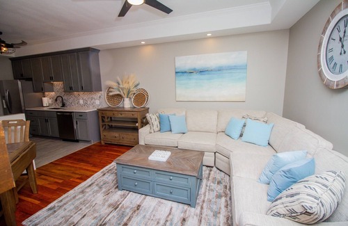 Richmond Apartment | Luxury Apartment