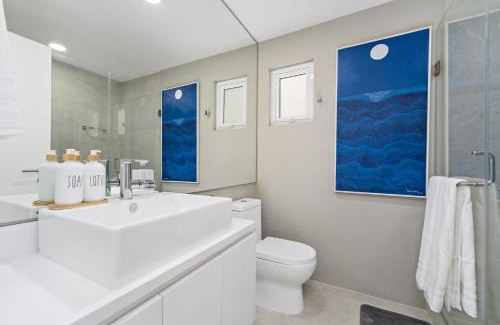 El Medano Ejidal Apartment | Luxury Apartment with Pool and Jacuzzi on Terrace in Médano