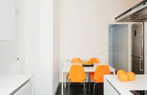 Centro Apartment | LUXURY APARTMENT WITH 4 ROOMS, 4 BATHROOMS AND LARGE TERRACE, FREE WIFI