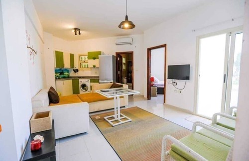 Al Ahyaa Apartment | Luxury Apartment With private pool