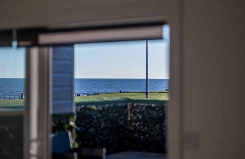 Arbroath Apartment | Luxury Apartment with Sea Views Balcony