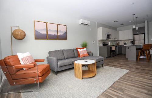 Reading Apartment | Luxury Apartment with Gym, Steps From Commuter Rail #3013