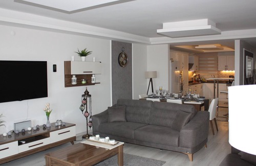 Kusadasi Apartment | Luxury apartment with unobstructed views of the sea and the national park
