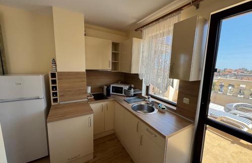 Chernomorets Apartment | Luxury Apartments Ekaterina