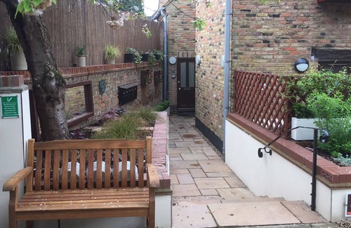 Harpenden Apartment | Luxury aprtments at Harpenden House family friendly & right in the Town Centre