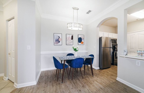 Orlando Apartment | Luxury Apt Disney-Universal-Seaworld-Conventions