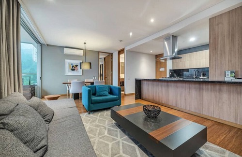 Los Naranjos Apartment | Luxury apt El Tesoro With AC and City View