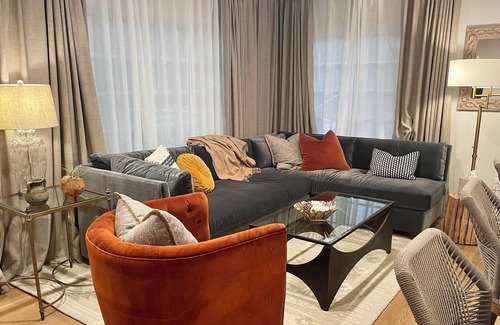 Memphis Apartment | Luxury Apt in Midtown - Ideal for Long Stays!