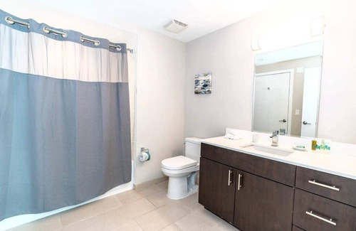 Downtown Apartment | Luxury Apt with High End Amenities