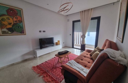 Ain Zaghouan Apartment | Luxury & Art: Contemporary with Masterpieces