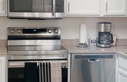 Tarpon Springs Condo | Luxury at the Palms