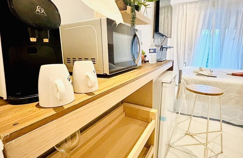 4th Arrondissement Apartment | Luxury at your fingertips: private Jacuzzi, chic decor & unforgettable moments