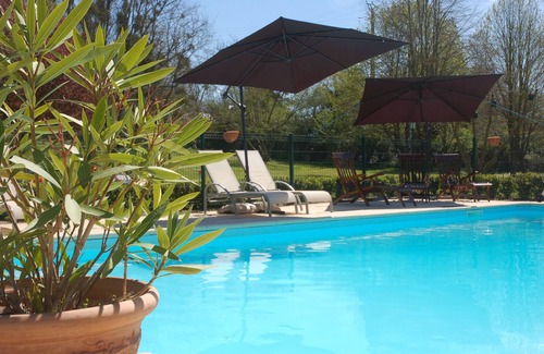 Brion Cottage | Luxury B&B, near Saumur, in 18thC former wine estate, heated pool