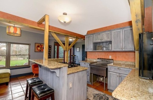 Peninsula House | Luxury Barn with Best View in the Cuyahoga National Park.