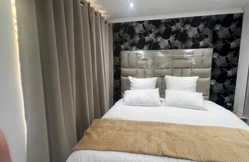 Westbrook Apartment | Luxury beach 2 bedroom apartment-46 Blue Largo