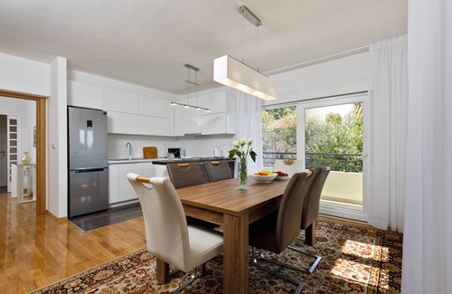 Bacvice Apartment | Luxury Beach Apartment Bačvice +private Parking
