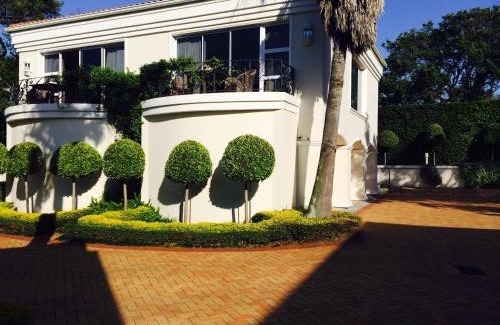 Athlone Apartment | Luxury Beach Apartments