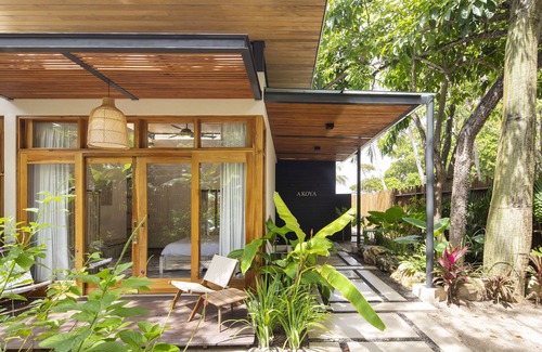 Carmen Villa | Luxury Beachfront Villa in Akoya