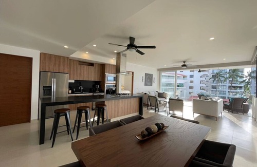 Bucerias Condo | Luxury Beach Front Condo