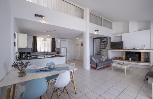 Kiveri Apartment | Luxury beach Loft apartment, Unique sea view, near Nafplio, Mycenae, Epidaurus