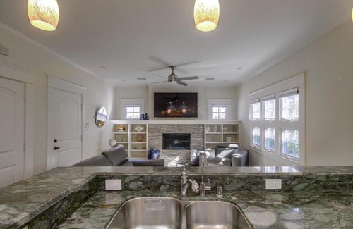 Coronado House | Luxury Beach Nona's House
