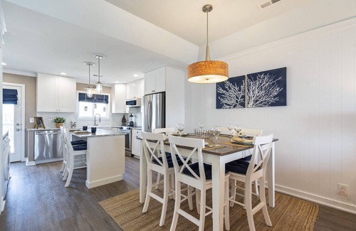 Ocean Isle Beach Condo | Luxury Beach Vacationing Awaits You!