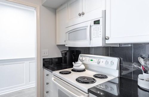 Seabrook Island Villa | Luxury Beachfront Villa, renovated, Pet Friendly, Amenity Cards included