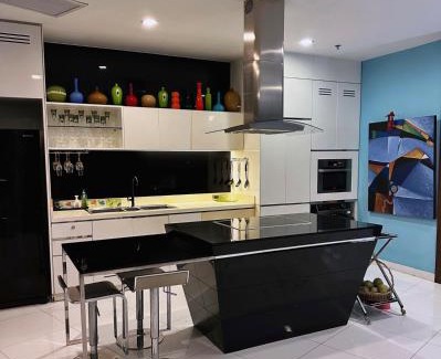 North Pattaya Apartment | Luxury Beachfront Condo with Ocean Views