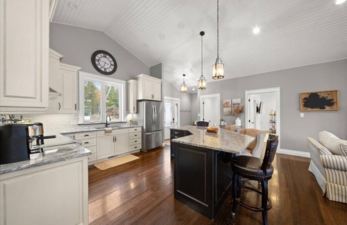 Whitewater Region House | Luxury Beachfront Cottage w Hot tub, Sauna & Bar