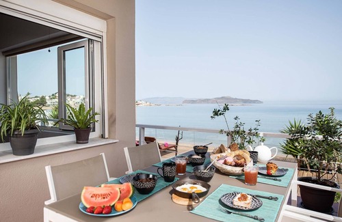 Agii Apostoli Villa | Luxury Beachfront Crete Villa | Villa Island Princess | 3 Bedrooms | Direct.