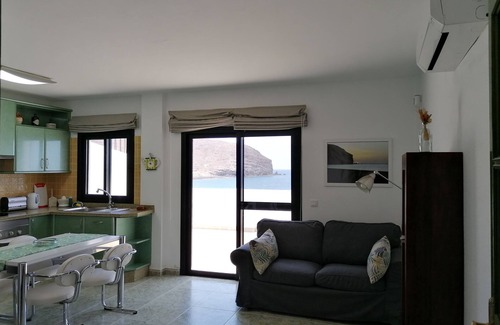 Gran Tarajal Apartment | Luxury beachfront penthouse with spectacular views