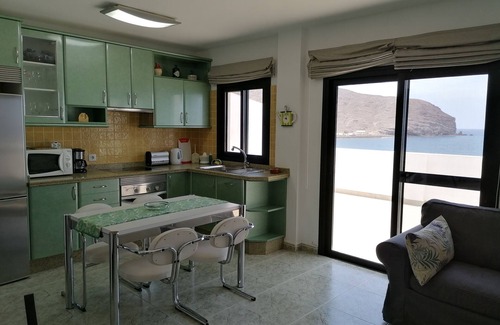 Gran Tarajal Apartment | Luxury beachfront penthouse with spectacular views