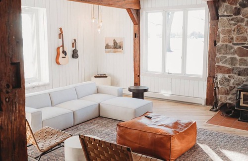 Wainfleet House | Luxury beachfront retreat w/hot tub - Sleeps 14
