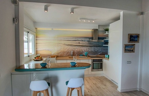 Corralejo House | Luxury Beachfront Villa MAREA Pool, Jacuzzi, AC!NEW !