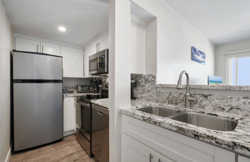 Carlsbad Village Villa | Luxury Beachfront Villa - Villa H