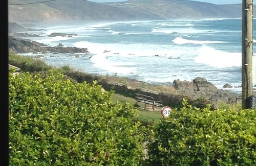 Portwrinkle Cottage | Luxury Beachside Cottage - Unspoilt Cornish Village - Child/Dog Friendly
