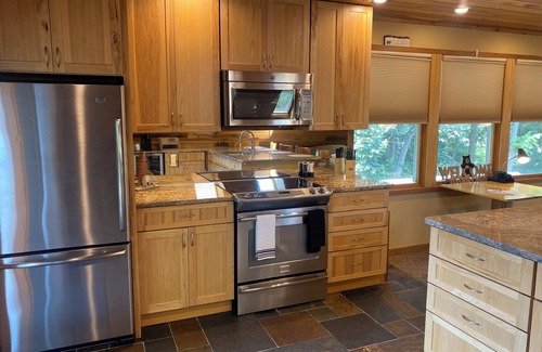 Fairborn Apartment | Luxury Bear Loft