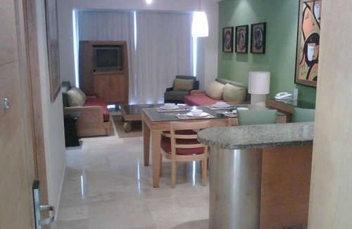 Playa Diamante Condo | Luxury & Beauty at the Grand Mayan Resorts Throughout Mexico