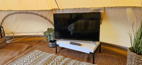 Fangfoss Other | Luxury Bell tent Glamping near Yorkshire Wolds