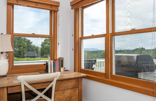 Richmond Villa | LUXURY BERKSHIRES RETREAT - Family Compound! - 2 separate but attached homes!