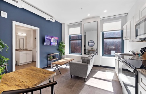 Downtown Pittsburgh Apartment | Luxury Bespoke Game Day Hideaway