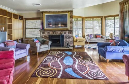 Kulnura Cabin | Luxury Biram Lodge Bush Retreat