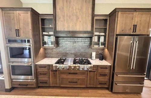 Sturgis House | Luxury Black Hills Retreat