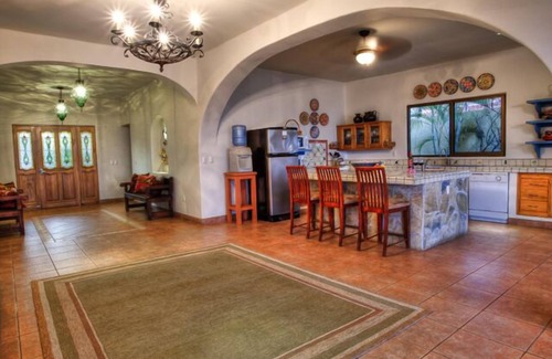 Carrizalillo Villa | Luxury Bluff Top Vacation Home and Infinity Pool With Starlink Internet