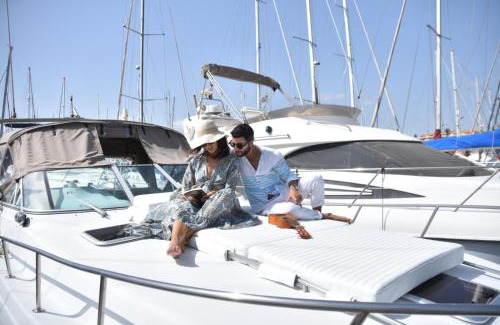 San Miguel de Abona Boat Rental | Luxury boat karamba