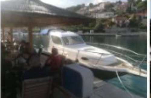 Podstrana Boat Rental | Luxury boat - private excurson
