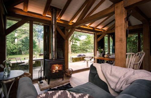 Billingshurst House | Luxury Boltholes cabin in the woods with hot tub